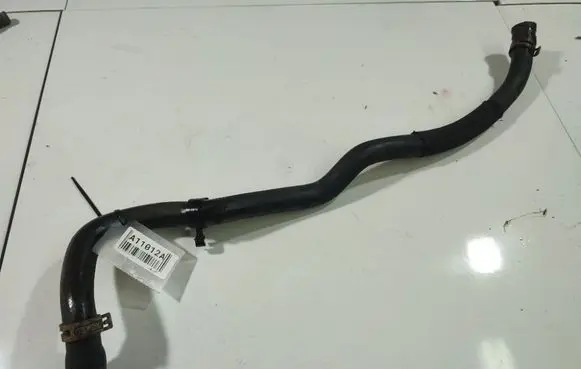 Opel Vectra C Engine coolant pipe/hose 