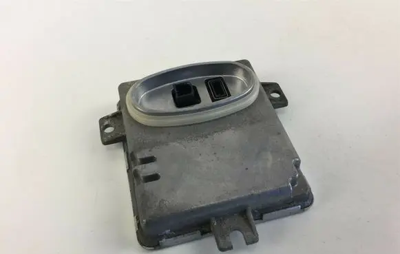 Volvo V70 Other control units/modules 6261110499 W1188