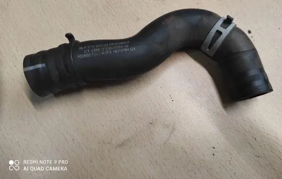 Mercedes-Benz B W246 W242 Engine coolant pipe/hose A2702030302