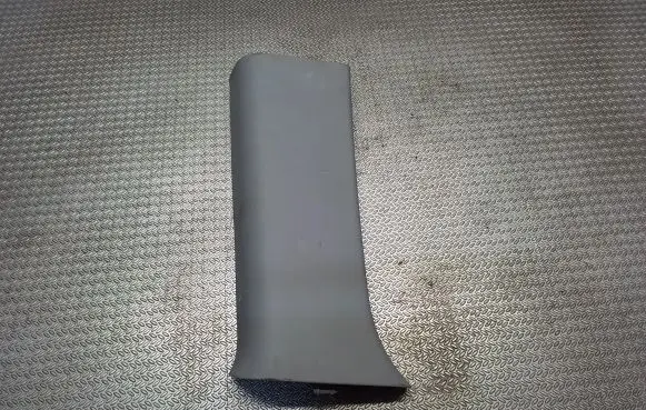 Mercedes-Benz Vito Viano W639 (B) pillar trim (top) A6396925002