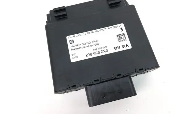 Audi A4 S4 B8 8K Power management control unit 8K0959663