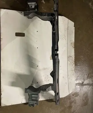 Volkswagen Transporter - Caravelle T5 Radiator support slam panel 4E0805594 7E0805598A