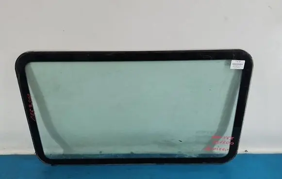 Renault Master II Rear side window IMPRK1557501