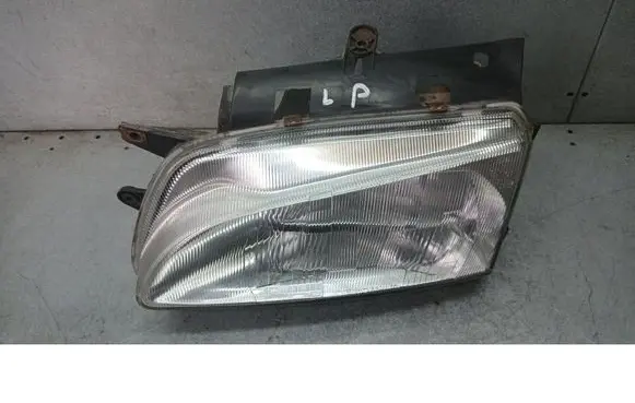 Peugeot Partner Front reflector 