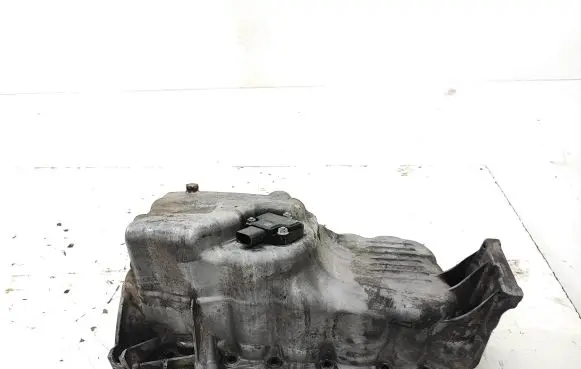 BMW 5 E60 E61 Oil sump 7803071