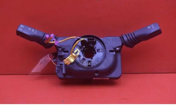 Opel Astra H Other switches/knobs/shifts 13276157KA
