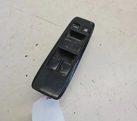 Nissan Primera Electric window control switch 25401AV640
