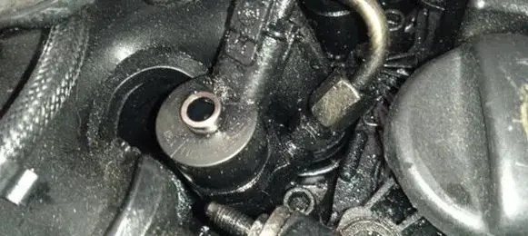 Volvo V50 Fuel injector 0445110188