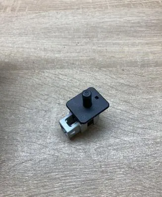 Mercedes-Benz A W168 Rear door sensor 1688207210