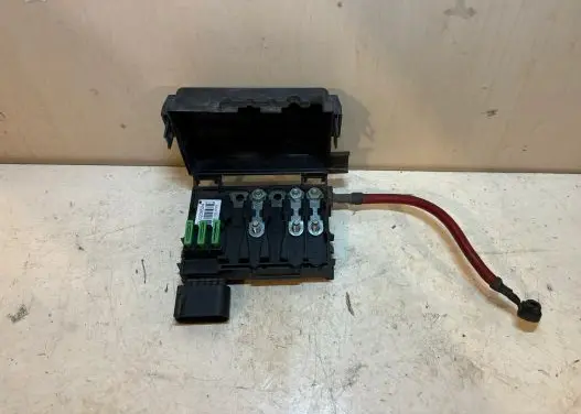 Skoda Octavia Mk1 (1U) Fuse module 1J0937550AD 1J0937550