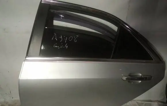 Cadillac ATS Rear door pilkos