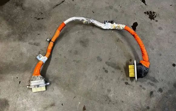 Ford Explorer VI High voltage cable L1M814B245BE L1M814A099FB