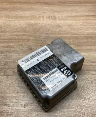 Seat Leon (1P) Airbag control unit/module 5N0959655A 391135