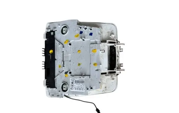 Mercedes-Benz C W204 LP gas control unit module A2049005203 A2049010703 2049005203