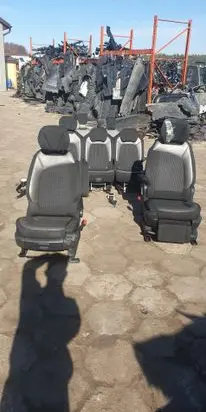 Citroen C4 II Picasso Seat set 