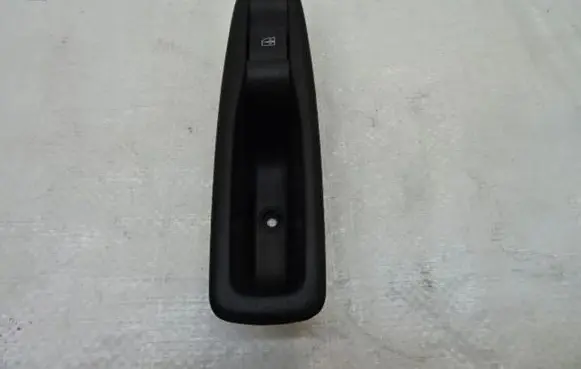 Renault Clio IV Electric window control switch 829507217R