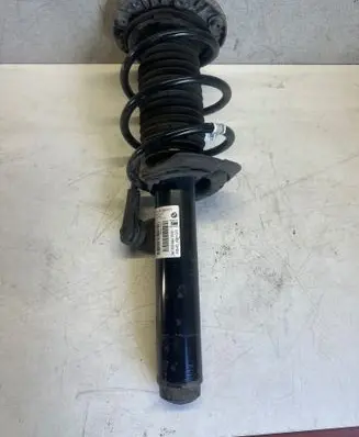 BMW 3 F30 F35 F31 Front shock absorber with coil spring 6873803 15B318CD0027