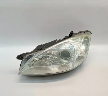 Mercedes-Benz S W221 Headlight/headlamp A2218204561