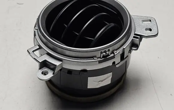 Toyota Auris E180 Dashboard side air vent grill/cover trim