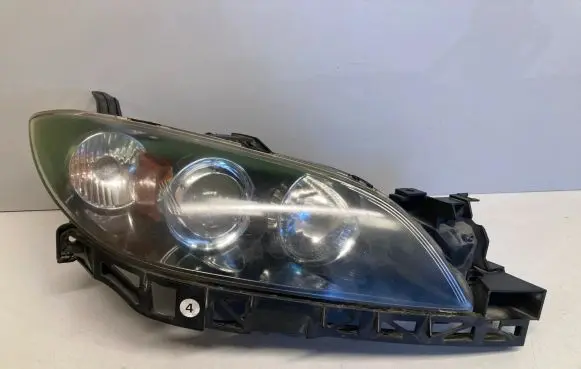 Mazda 3 I Headlight/headlamp