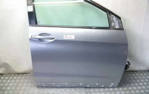 Honda CR-V Front door
