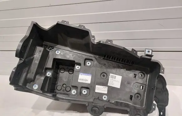 Jeep Wrangler Battery tray 68275851AF