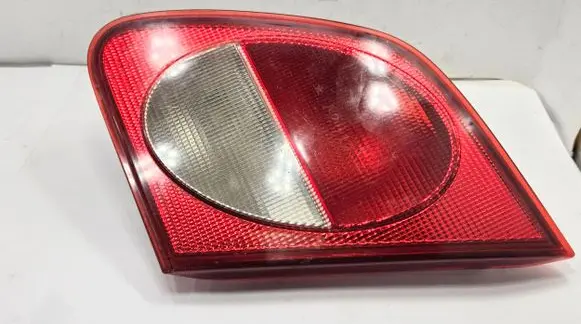 Mercedes-Benz E W210 Tailgate rear/tail lights A2108201064