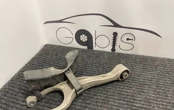Rear control arm