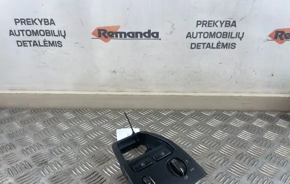 Light switch