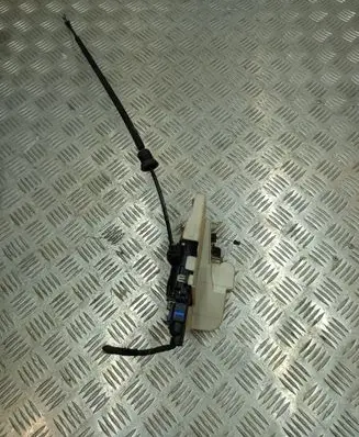 Volkswagen Polo IV 9N3 Front door lock 25100D6