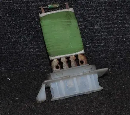 Volkswagen Caddy Heater blower motor/fan resistor