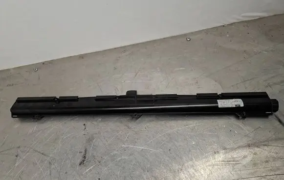 Audi A6 S6 C7 4G Rear door sun blind/shade 4G5861334A