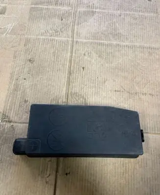 Chevrolet Captiva Fuse box cover