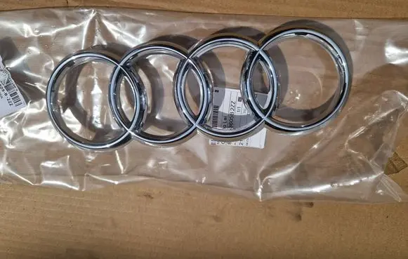 Audi A3 8Y Manufacturer badge logo/emblem 8J0853605B