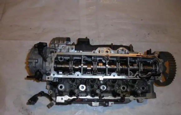 Engine head