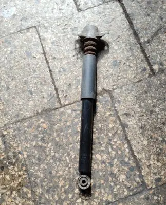 Rear shock absorber/damper