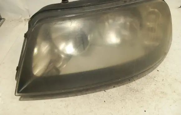 Volkswagen Sharan Headlight/headlamp 1305239198