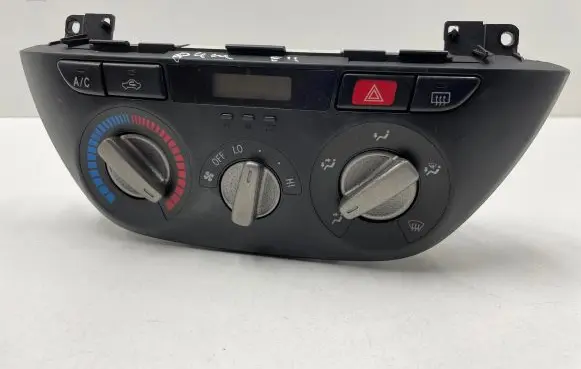 Toyota RAV 4 (XA20) Climate control unit 5590042150