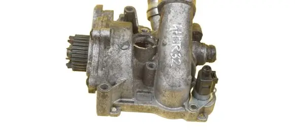 Skoda Octavia Mk2 (1Z) Water pump CDA