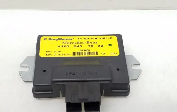 Mercedes-Benz ML W163 Transfer box differential control unit A1635457932 4450000051E