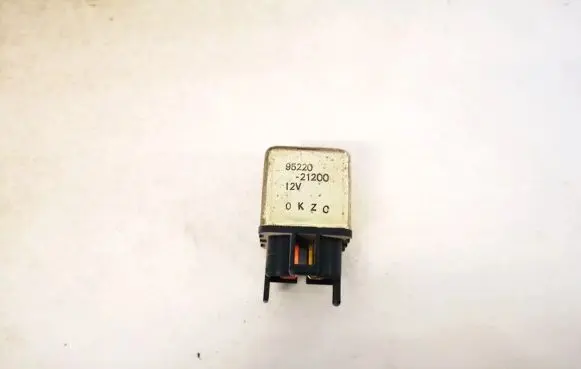Hyundai Lantra I Other relay 9522021200 95220-21200