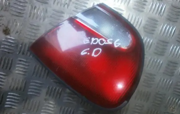 Mazda Xedos 6 Tailgate rear/tail lights 0431413r