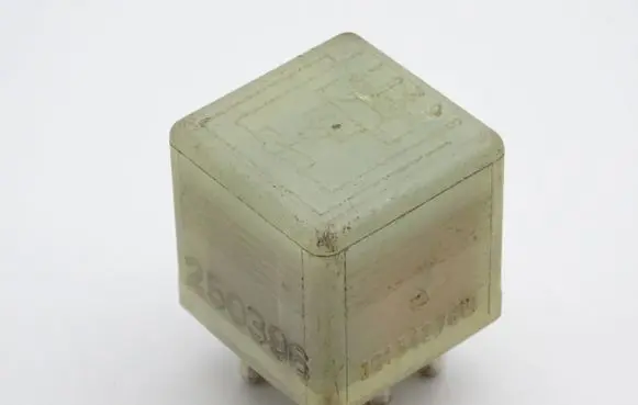 Mercedes-Benz E W124 Other relay 0015427819