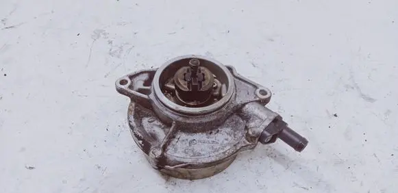 Audi Q7 4L Vacuum pump 057145100AE