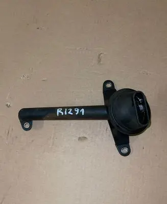 Ford Focus Oil sump strainer pipe 98MM6750AJ