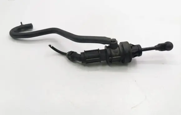 Mitsubishi Outlander Clutch master cylinder