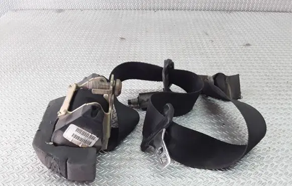 Ford Maverick Rear seatbelt