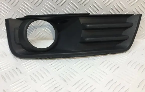 Ford Focus C-MAX Front fog light trim/grill 3M51R19952AD