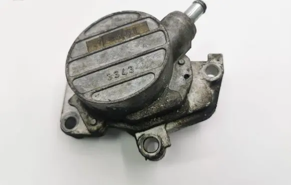 Seat Toledo II (1M) Vacuum pump 724808050