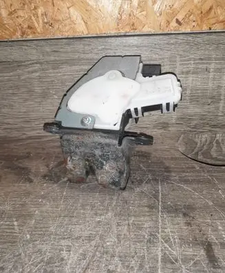 Mazda 6 Tailgate/trunk/boot lock/catch/latch C6728